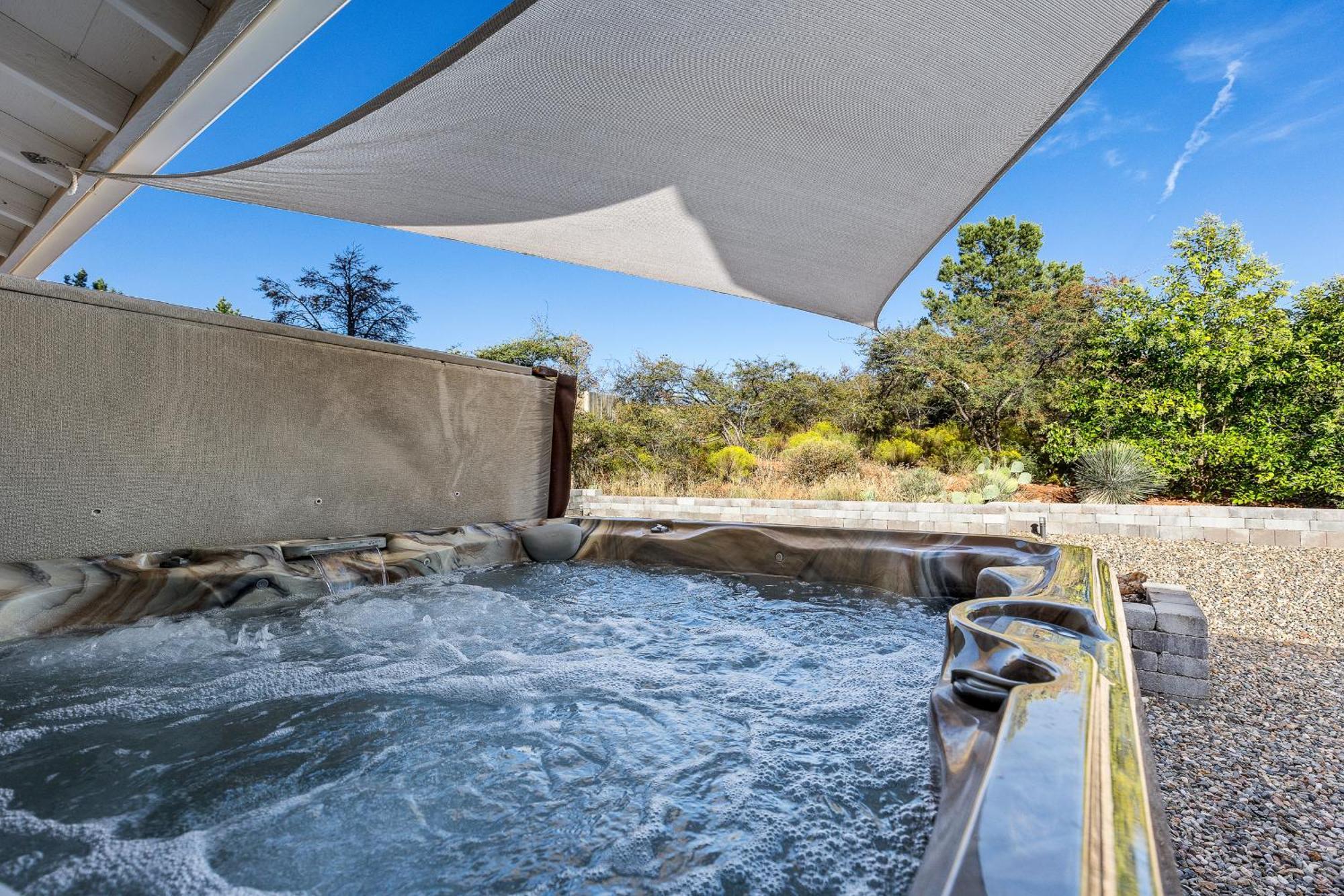 Holiday home Trendy 3br In Sedona: Hot Tub/fire-pit /central Location *