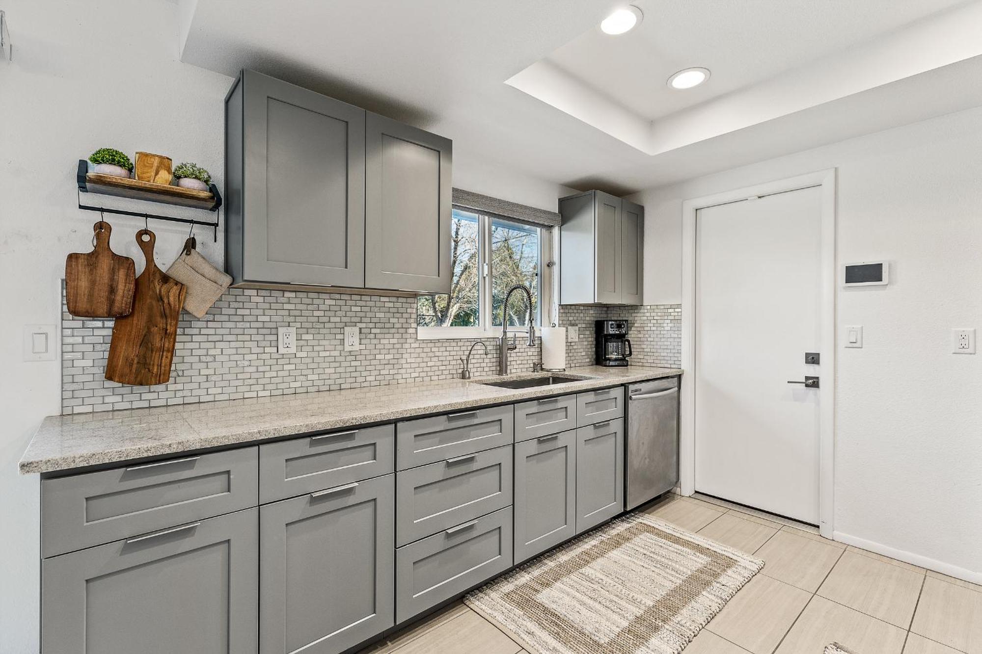 Holiday home Trendy 3br In Sedona: Hot Tub/fire-pit /central Location Sedona