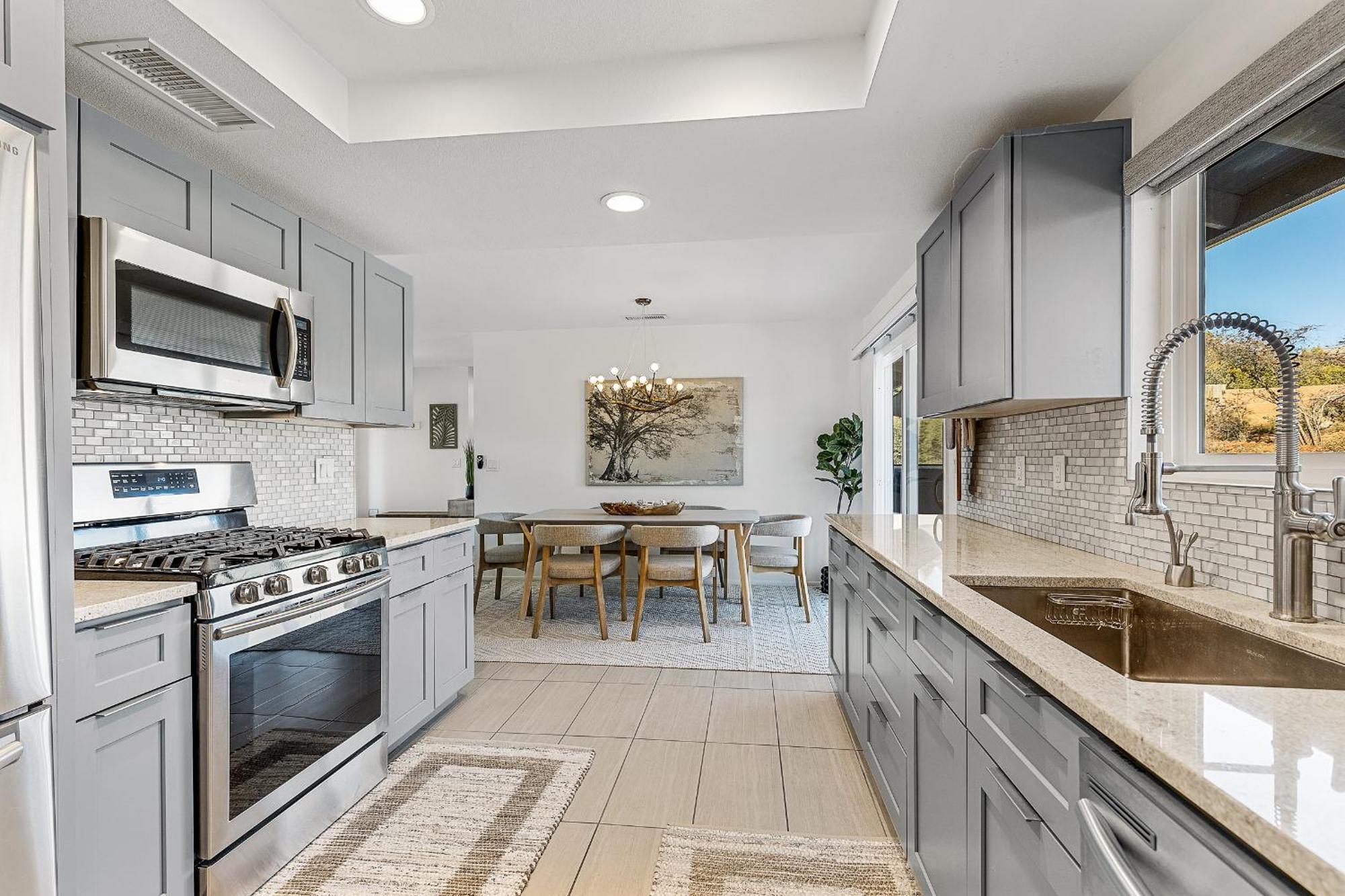 Сasa de vacaciones Trendy 3br In Sedona: Hot Tub/fire-pit /central Location