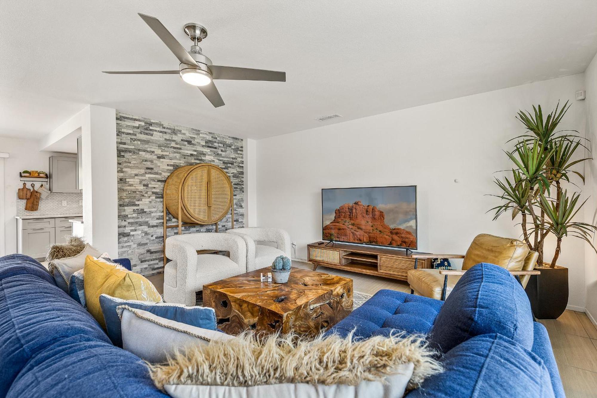 Holiday home Trendy 3br In Sedona: Hot Tub/fire-pit /central Location